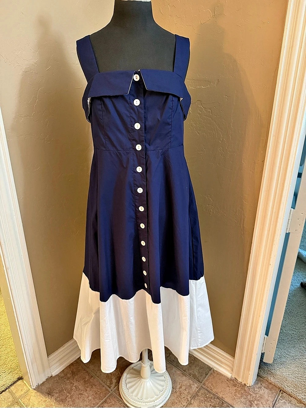 NWT!  English Factory Color Block Midi Dress in Navy  & White - size large